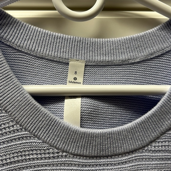 Lulu lemon pullover. Lilac color. New - Picture 2 of 3